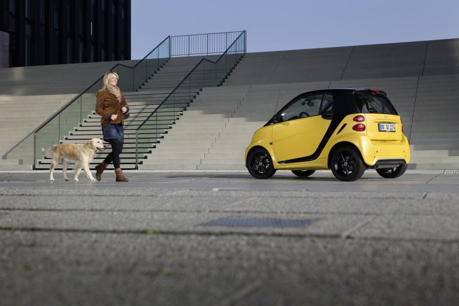  Smart ForTwo Cityflame Edition 2013 года  (фото 10 из 13)